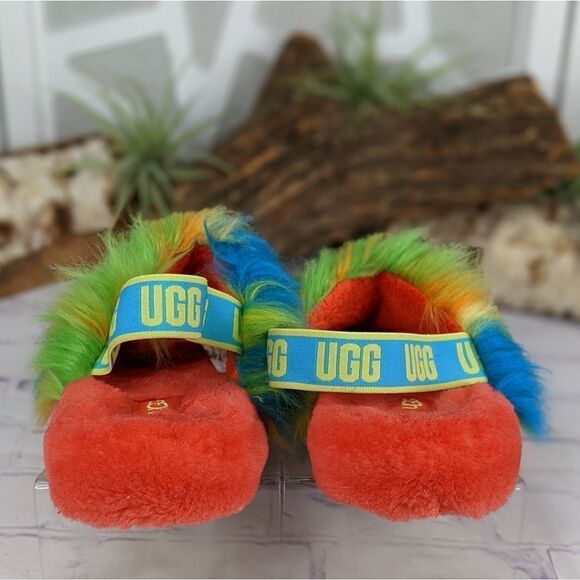 UGG Fluff Yeah Slide Tie Dye Slippers - Picture 5 of 9